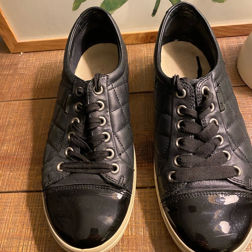 ECCO Black Quilted Sneakers with Patent Toe